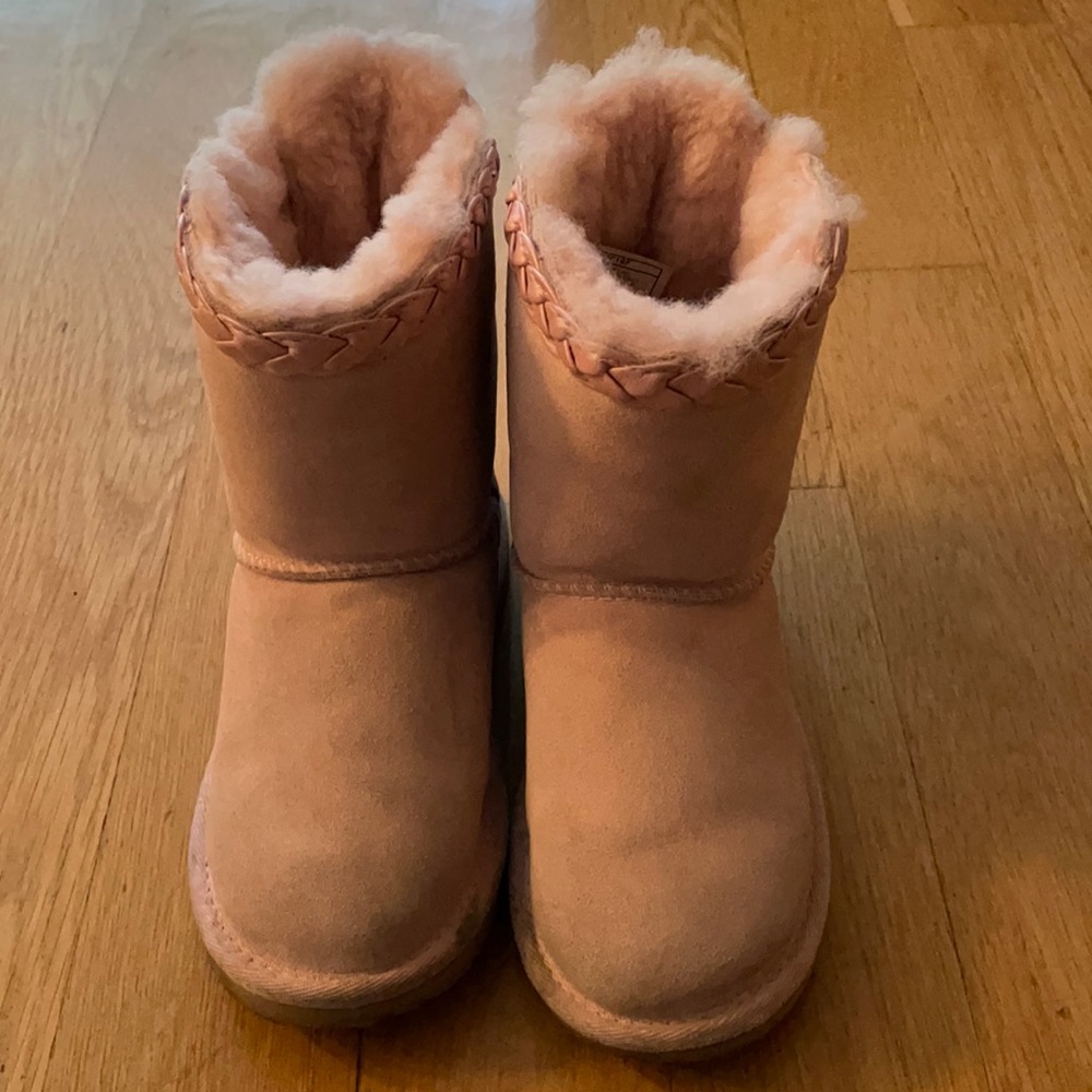 Girls UGG boots